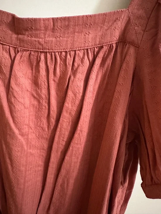 Women’s Old Navy Square Neck Puff Sleeve Dress in Dusty Rose - Picture 2 of 4